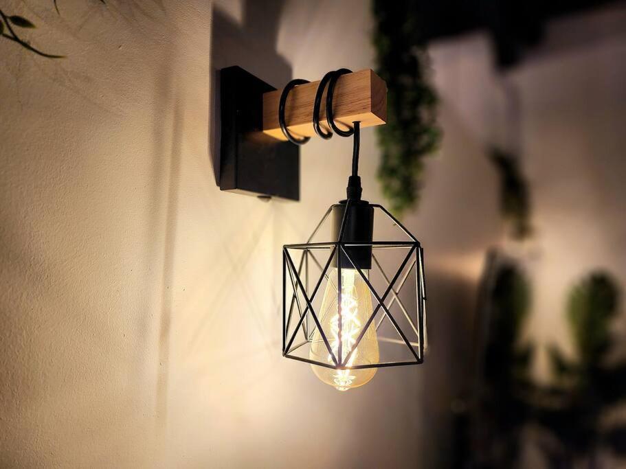 Loft Style Industriel-Centre-Ville+Parking Gratuit ケベックシティ 部屋 写真