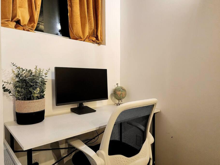 Loft Style Industriel-Centre-Ville+Parking Gratuit ケベックシティ 部屋 写真